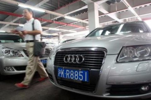 在上海二手车可连带沪牌一起出售吗